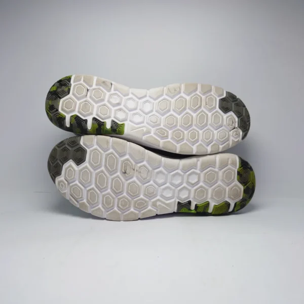 Nike Flex Experience RN 4 - Image 6