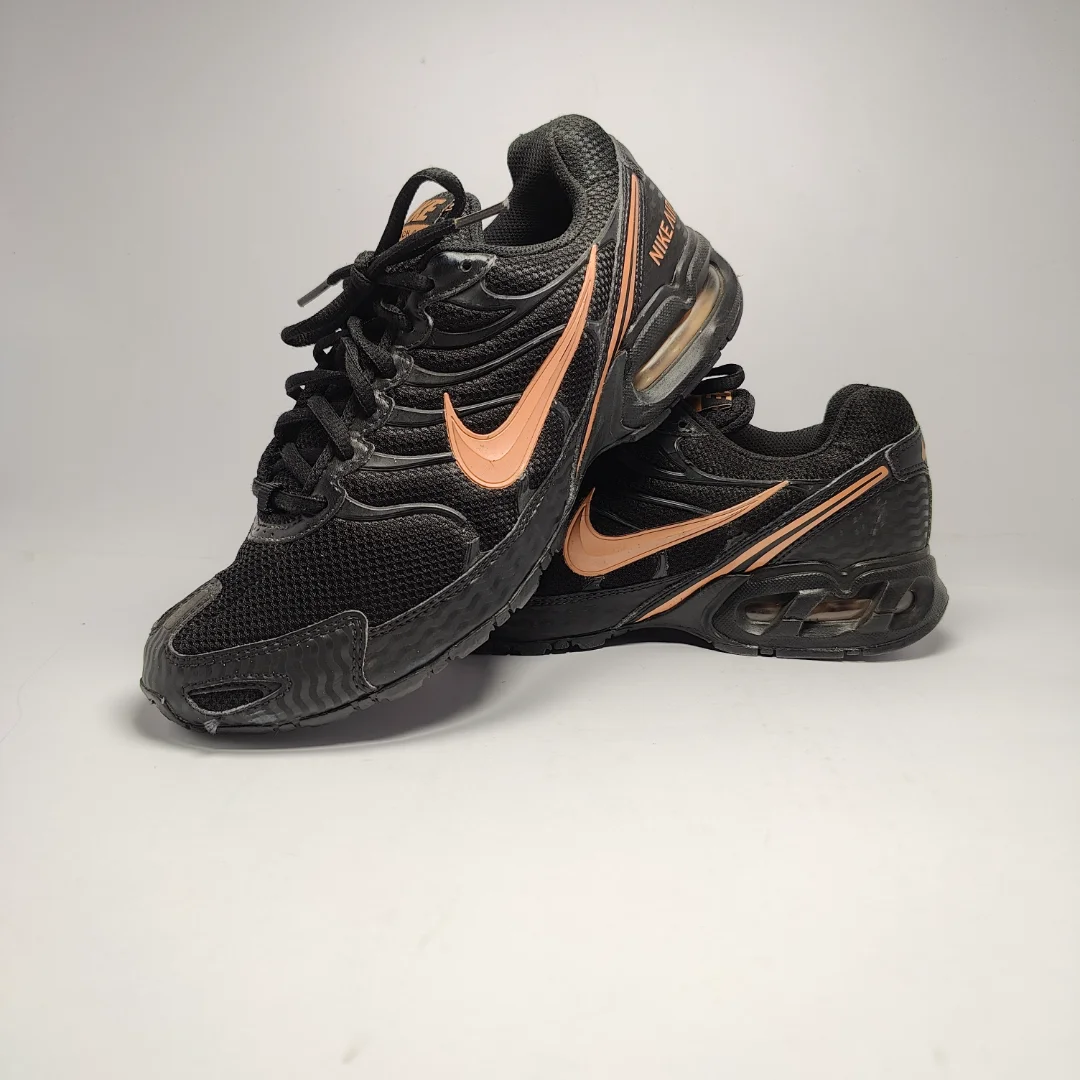 IMG20241215181156 Nike Torch 4 - Image 1