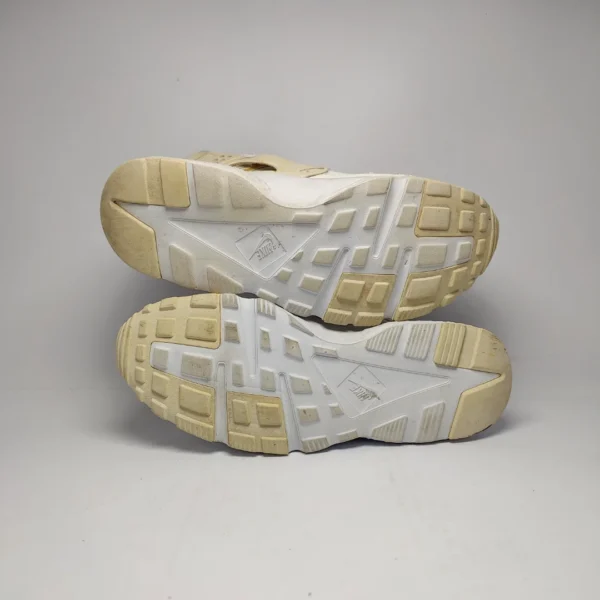 Nike Huarachi - Image 6