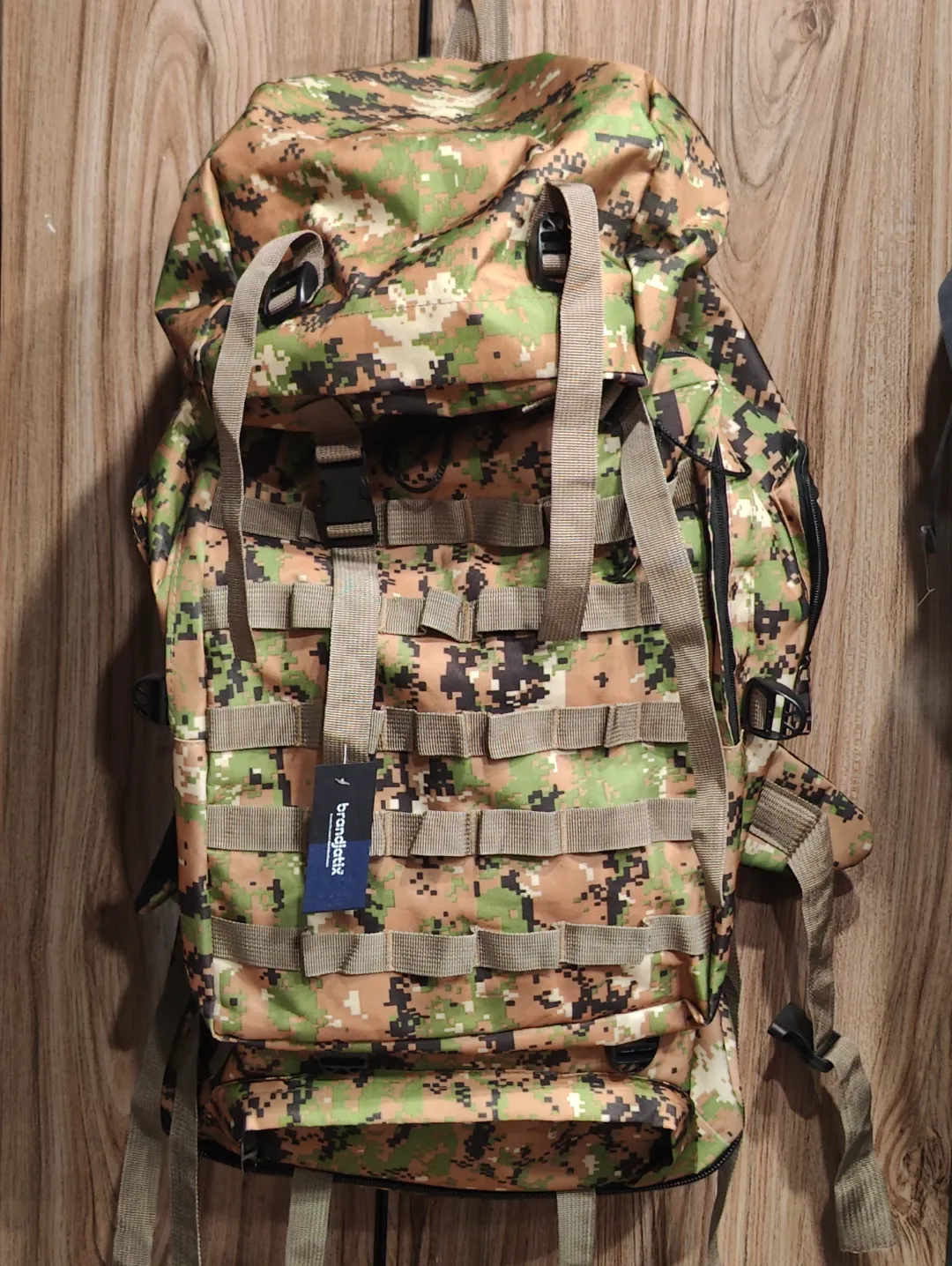 45976 (2) Camouflage Back Pack - Image 1