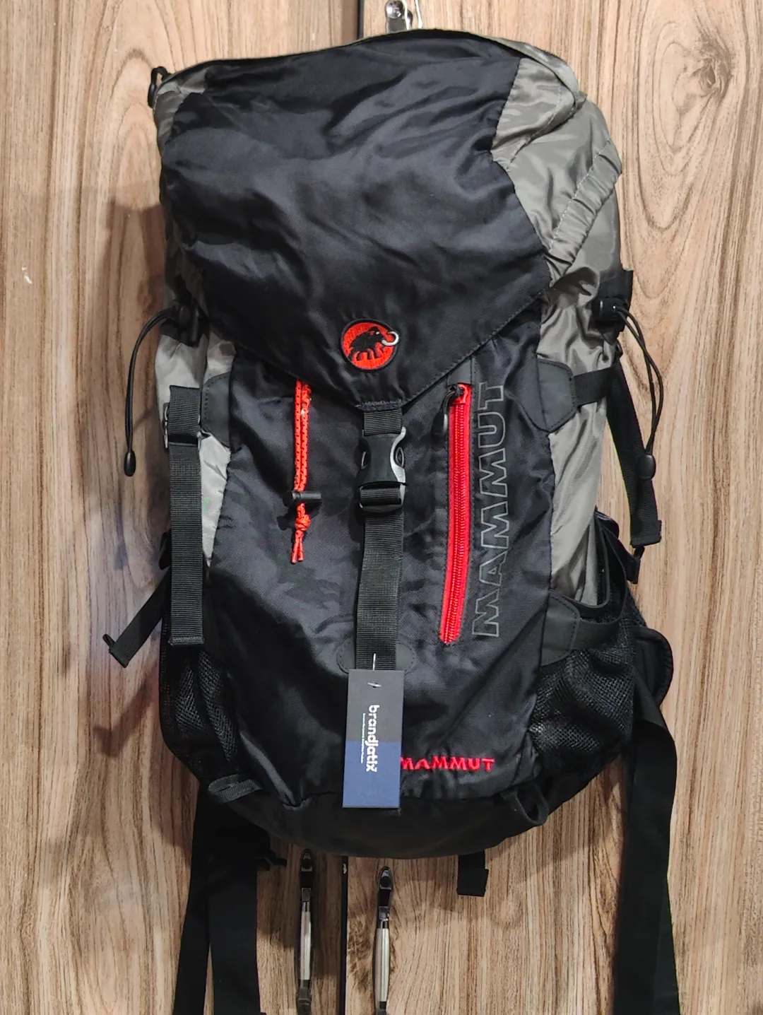 45978 (1) Mammut Mount32 Pack Pack - Image 1