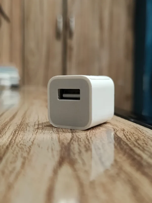 Apple 5W Charger - Image 2