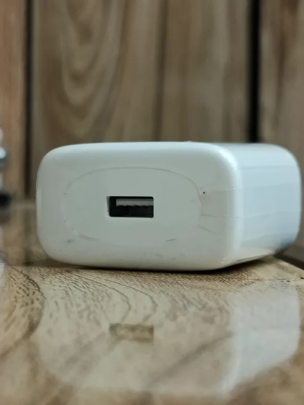 OPPO 65W Supper Fast Charger - Image 2