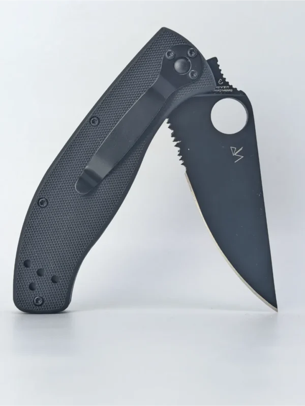 Spyderco S30v Tenacious Lightweight Folding Knife - Black Blade with Combo Edge - Image 2