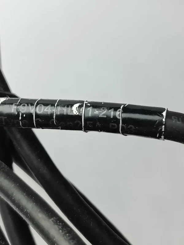 Dell F9V04 USB-C to USB-C Cable – 100W Power Delivery, 10Gbps, DP Alt Mode, 1 Meter - Image 8