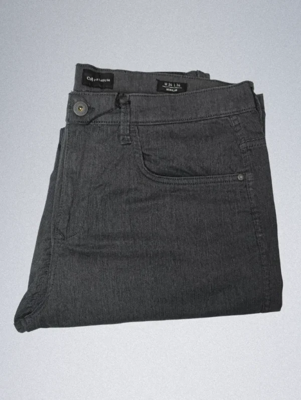 C&A Men's Regular Fit Cotton Jeans - Image 9
