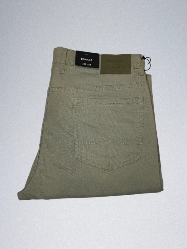 C&A Men's Regular Fit Cotton Jeans - Image 12