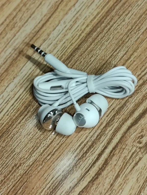 HTC 3.5mm Handsfree - Image 2