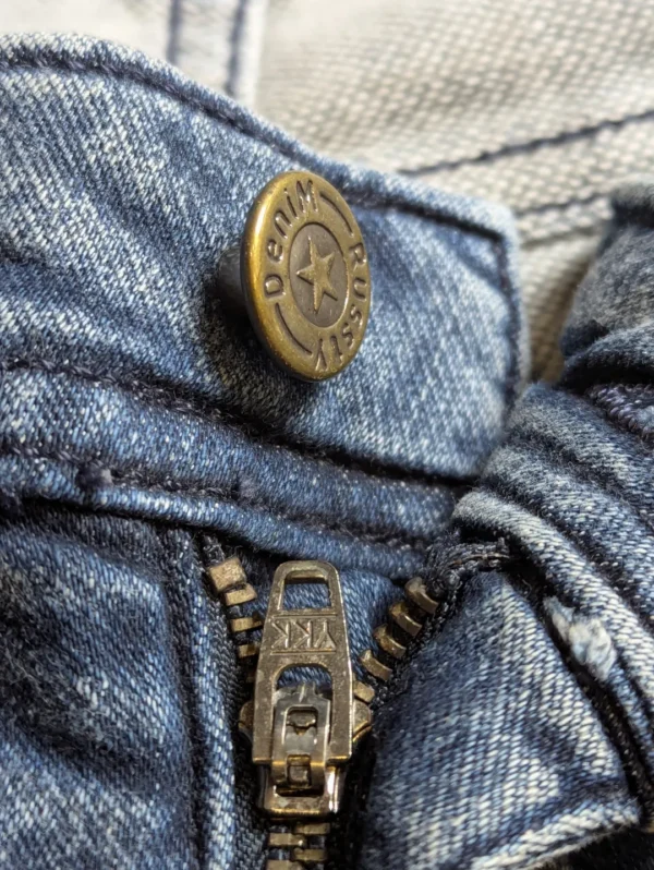 Men's Denim Shorts Tag Removed - Image 5