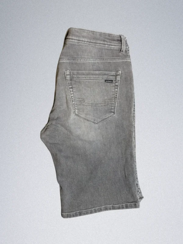 Easy Wear Men's Denim Shorts - Image 4