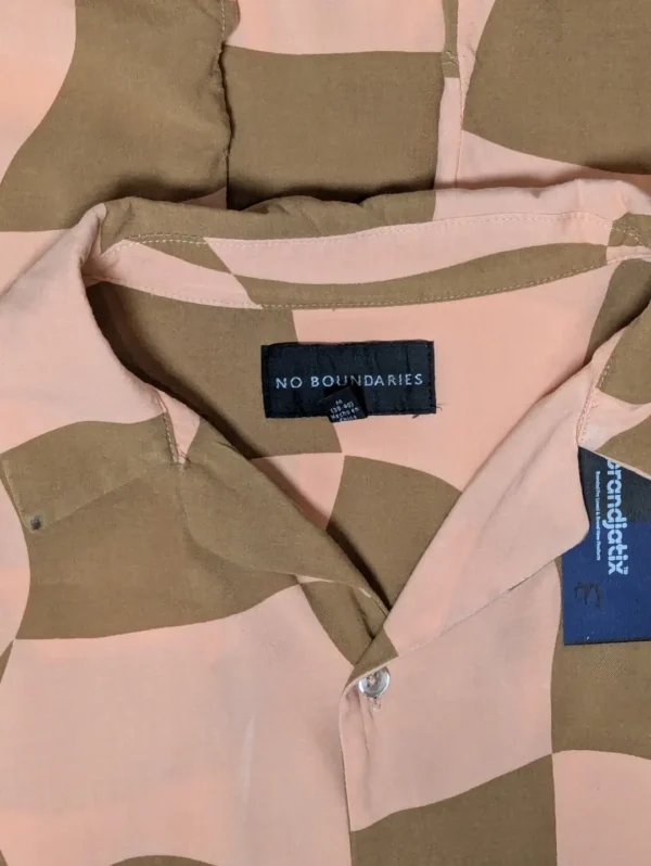 Men's No Boundaries Retro Silk Shirt, a short-sleeve button-down with a wavy checkerboard pattern in brown and dusty rose pink