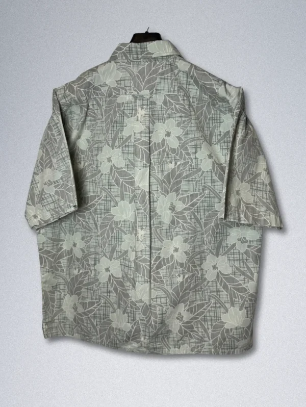 Big Dog's Green Floral Cotton Shirt - Men's short-sleeve Hawaiian shirt with a light green and white tropical floral print and an embroidered dog logo on the chest.