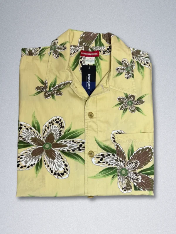 UNIONBAY Yellow Floral Cotton Shirt - Men's short-sleeve button-down with a brown and white tropical floral print, made from 100% cotton.