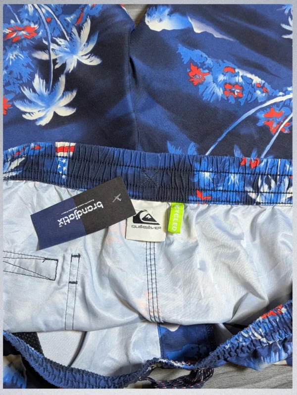 Quick Silver Men's Short - Image 6