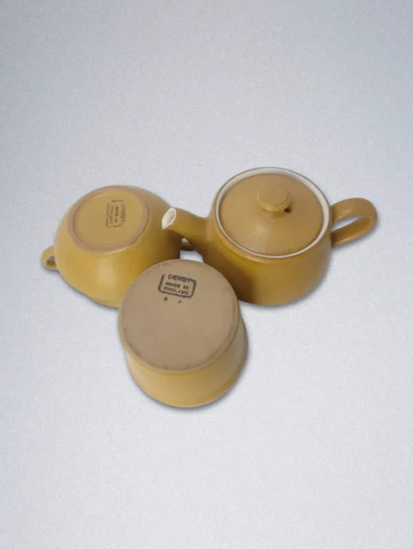 Ventage Denby UK stoneware Tea and coffee set with bowls cattle, jug and plates