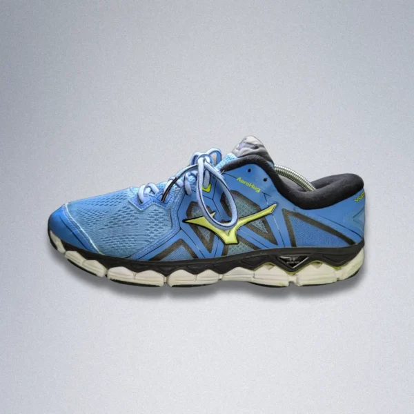 Mizuno Wave Sky 2 - Image 5