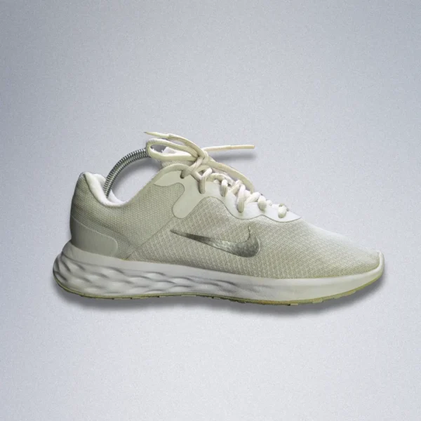 Nike Recolution 6 - Image 6